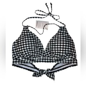 Black and White Bikini Top